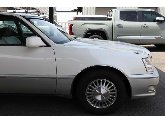 トヨタ クラウンマジェスタ ３．０ Ｅタイプ H10年 (東海) 99