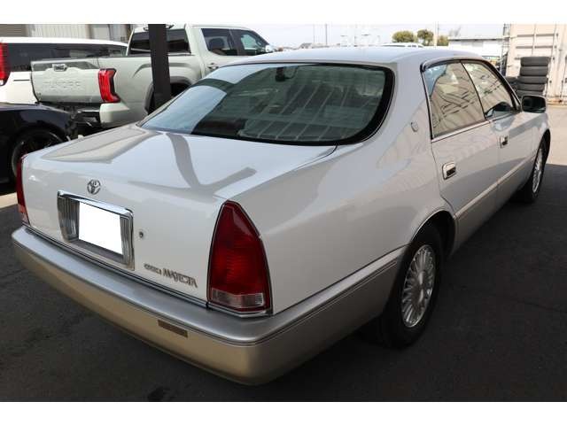 トヨタ クラウンマジェスタ ３．０ Ｅタイプ H10年 (東海) 99