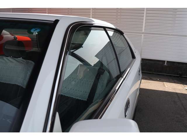 トヨタ クラウンマジェスタ ３．０ Ｅタイプ H10年 (東海) 99