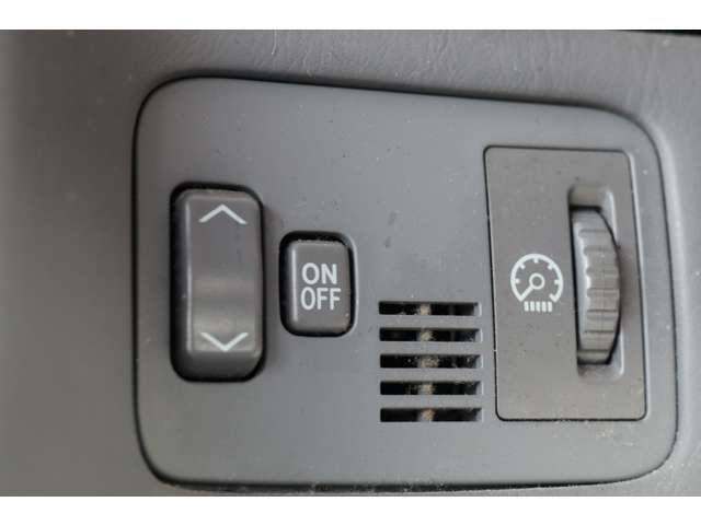 トヨタ クラウンマジェスタ ３．０ Ｅタイプ H10年 (東海) 99