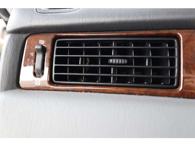 トヨタ クラウンマジェスタ ３．０ Ｅタイプ H10年 (東海) 99