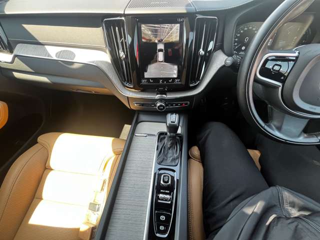 ボルボ ＸＣ６０ Ｄ４ ＡＷＤ インスクリプション ディーゼルターボ ４ＷＤ H30年 (東海) 99