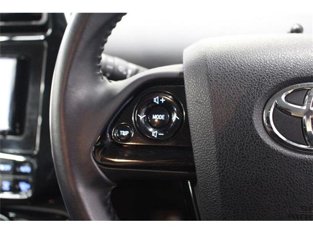 トヨタ プリウス １．８ Ｓ Ｅ－ＦＯＵＲ ４ＷＤ R2年 (北海道) 99