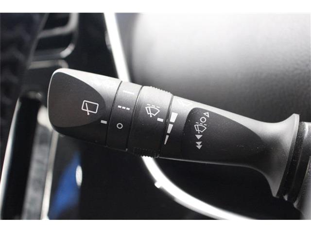 トヨタ プリウス １．８ Ｓ Ｅ－ＦＯＵＲ ４ＷＤ R2年 (北海道) 99