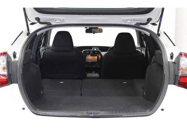 トヨタ プリウス １．８ Ｓ Ｅ－ＦＯＵＲ ４ＷＤ R2年 (北海道) 99