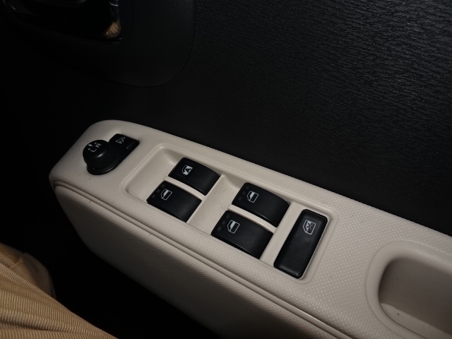 ダイハツ ミラ　ココア ６６０ Ｘ H25年 (関東) 99