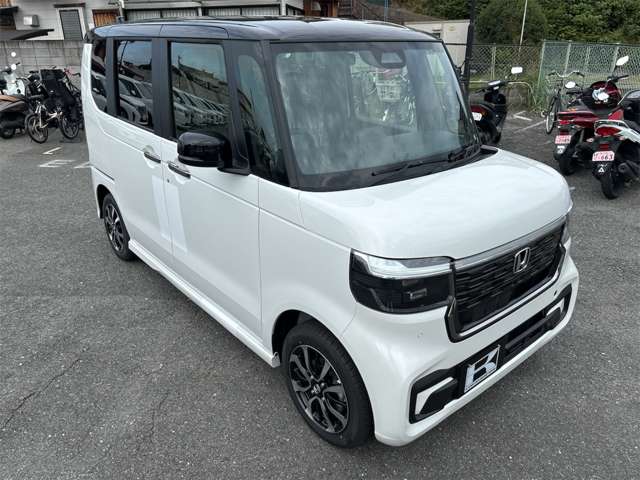 ホンダ Ｎ　ＢＯＸ カスタム ６６０ コーディネートスタイル ２トーン R6年 (近畿) 99
