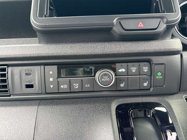 ホンダ Ｎ　ＢＯＸ カスタム ６６０ コーディネートスタイル ２トーン R6年 (近畿) 99