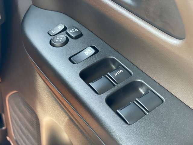 スズキ スペーシア ６６０ ハイブリッド Ｇ R6年 (近畿) 99