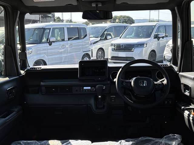 ホンダ Ｎ　ＢＯＸ カスタム ６６０ コーディネートスタイル ２トーン R6年 (近畿) 99