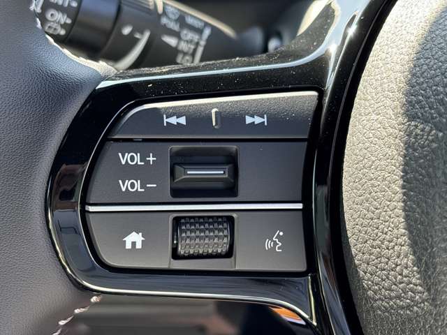 ホンダ Ｎ　ＢＯＸ カスタム ６６０ コーディネートスタイル ２トーン R6年 (近畿) 99