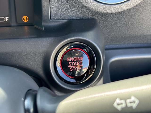 ホンダ Ｎ　ＢＯＸ カスタム ６６０ コーディネートスタイル ２トーン R6年 (近畿) 99