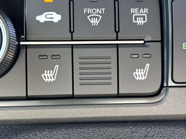 ホンダ Ｎ　ＢＯＸ カスタム ６６０ コーディネートスタイル ２トーン R6年 (近畿) 99