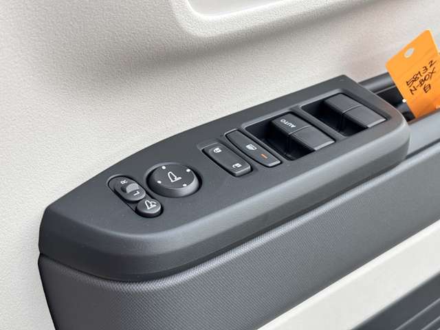 ホンダ Ｎ　ＢＯＸ ６６０ R6年 (近畿) 99