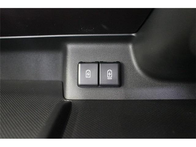 スズキ スペーシア　ギア ６６０ カスタム ハイブリッド ＸＳターボ ４ＷＤ R7年 (北海道) 99