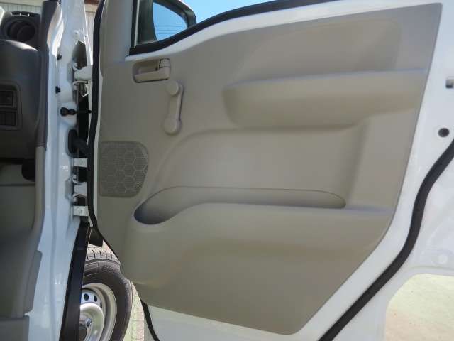 三菱 ミニキャブバン ６６０ Ｅ ハイルーフ R7年 (関東) 99