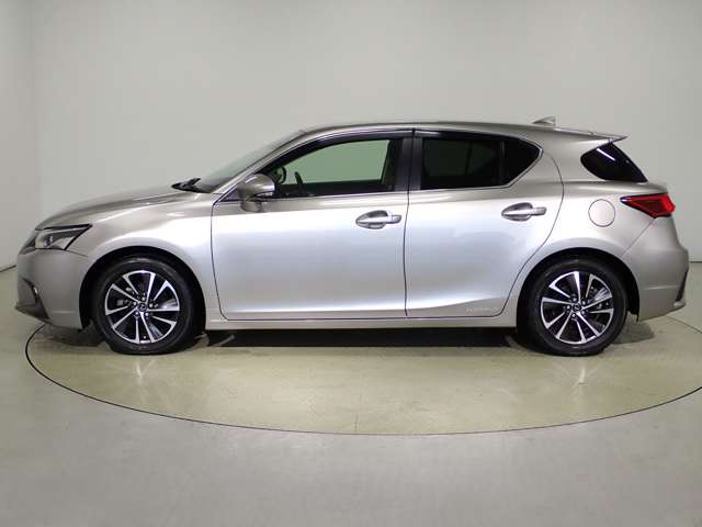 レクサス ＣＴ２００ｈ バージョンＣ H29年 (関東) 99