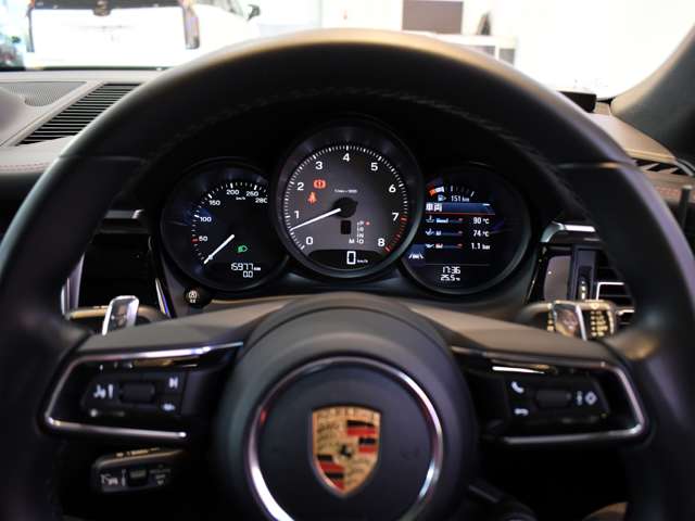 ポルシェ マカン Ｓ ＰＤＫ ４ＷＤ R3年 (関東) 99