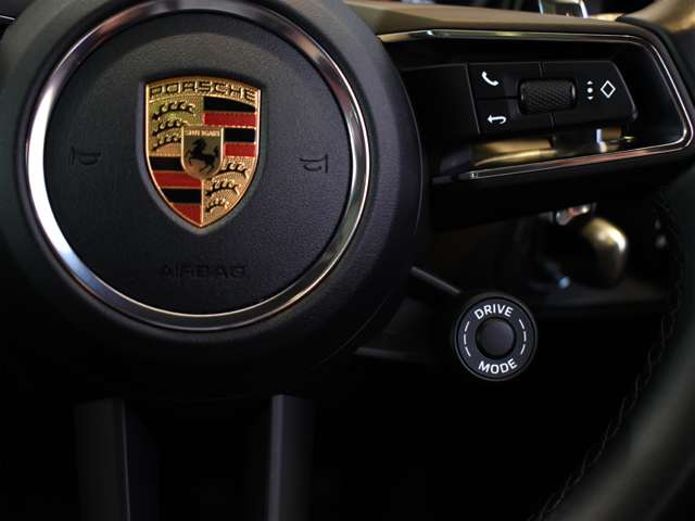 ポルシェ マカン Ｓ ＰＤＫ ４ＷＤ R3年 (関東) 99