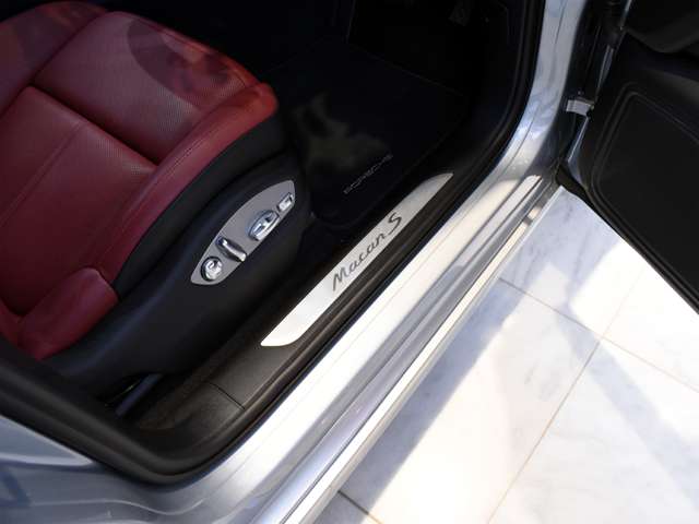 ポルシェ マカン Ｓ ＰＤＫ ４ＷＤ R3年 (関東) 99