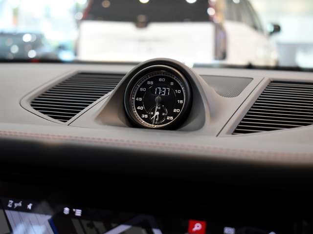 ポルシェ マカン Ｓ ＰＤＫ ４ＷＤ R3年 (関東) 99