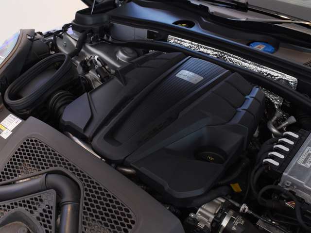 ポルシェ マカン Ｓ ＰＤＫ ４ＷＤ R3年 (関東) 99