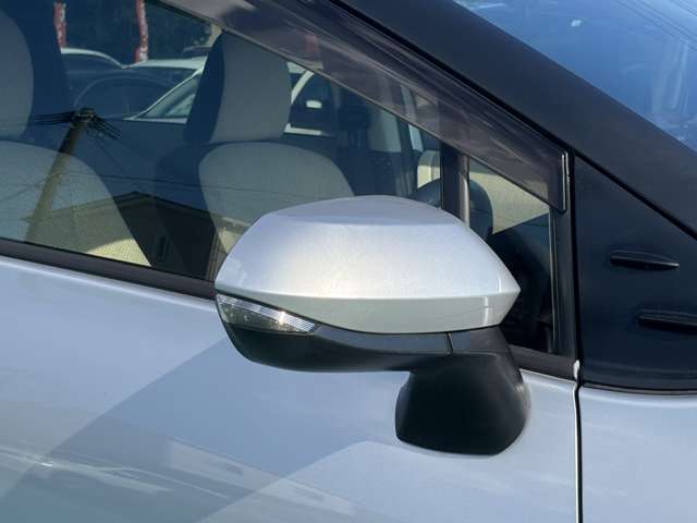 トヨタ シエンタ １．５ Ｘ H30年 (九州・沖縄) 99