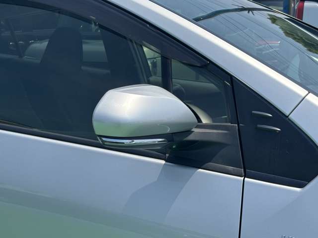 トヨタ プリウス １．８ Ｓ セーフティ プラス H30年 (九州・沖縄) 99