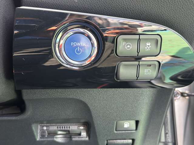 トヨタ プリウス １．８ Ｓ セーフティ プラス H30年 (九州・沖縄) 99