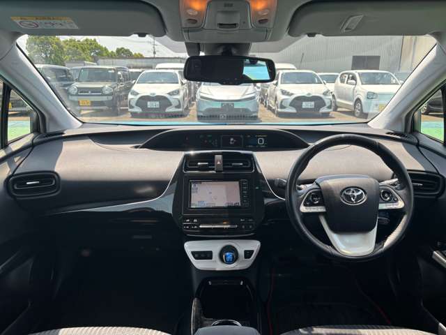 トヨタ プリウス １．８ Ｓ セーフティ プラス H30年 (九州・沖縄) 99