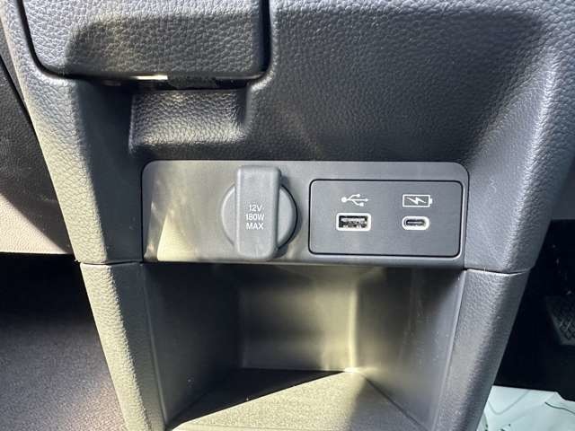 ホンダ ステップワゴン　ハイブリッド ２．０ Ｅ：ＨＥＶ スパーダ プレミアムライン R7年 (関東) 99