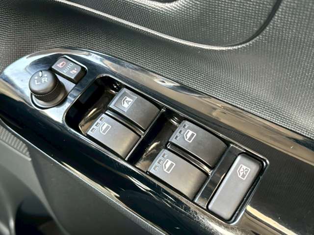 ダイハツ ムーヴ　キャンバス ６６０ Ｘ リミテッド ＳＡＩＩＩ H29年 (関東) 99