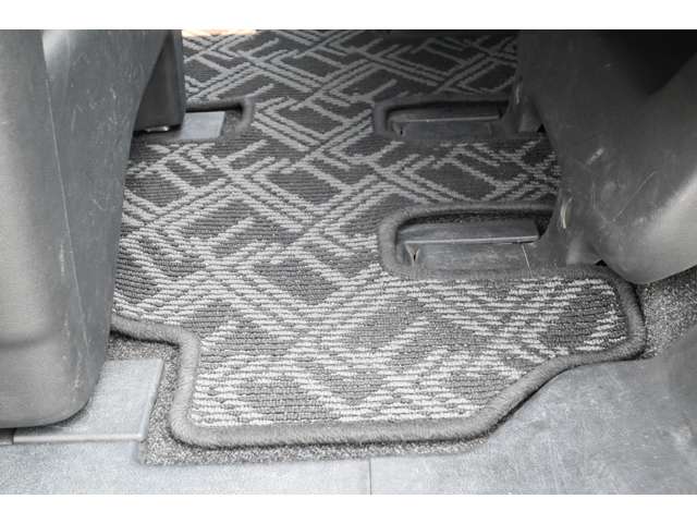 ダイハツ タント ６６０ カスタム Ｘ H22年 (近畿) 99