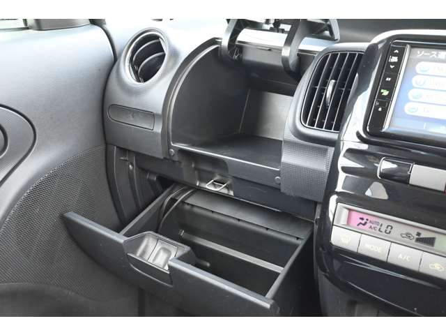 ダイハツ タント ６６０ カスタム Ｘ H22年 (近畿) 99