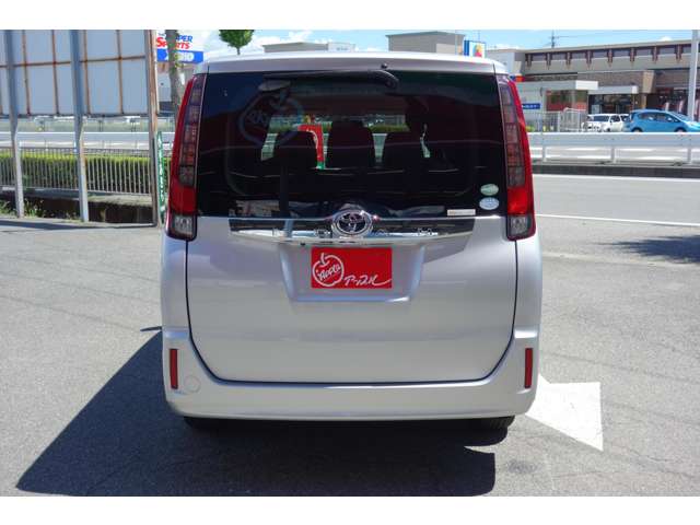 トヨタ ノア ２．０ Ｘ ４ＷＤ H27年 () 99