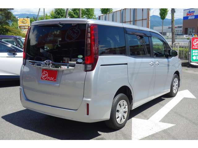 トヨタ ノア ２．０ Ｘ ４ＷＤ H27年 () 99