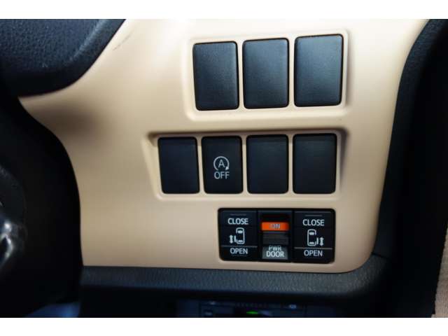 トヨタ ノア ２．０ Ｘ ４ＷＤ H27年 () 99