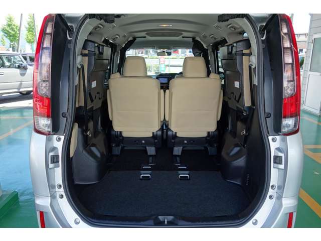 トヨタ ノア ２．０ Ｘ ４ＷＤ H27年 () 99