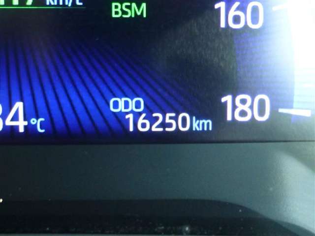 トヨタ カローラ　ツーリング　ハイブリッド １．８ ハイブリッド ＷＸＢ R3年 (東北) 99