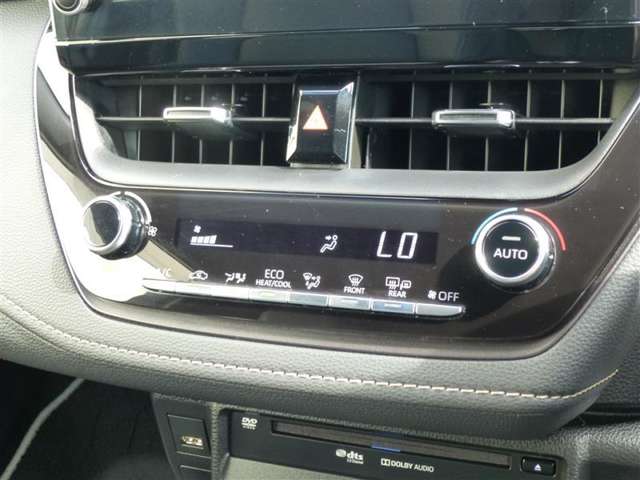 トヨタ カローラ　ツーリング　ハイブリッド １．８ ハイブリッド ＷＸＢ R3年 (東北) 99