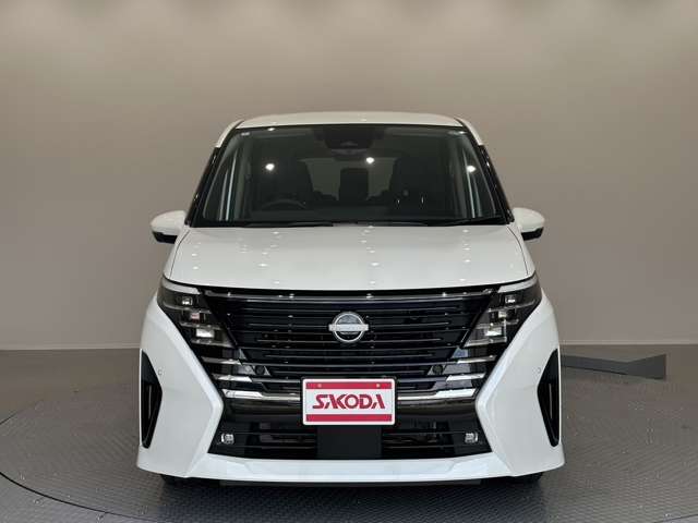 日産 セレナ １．４ Ｅ－ＰＯＷＥＲ ハイウェイスターＶ R6年 (中国) 99