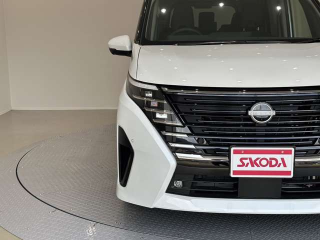 日産 セレナ １．４ Ｅ－ＰＯＷＥＲ ハイウェイスターＶ R6年 (中国) 99
