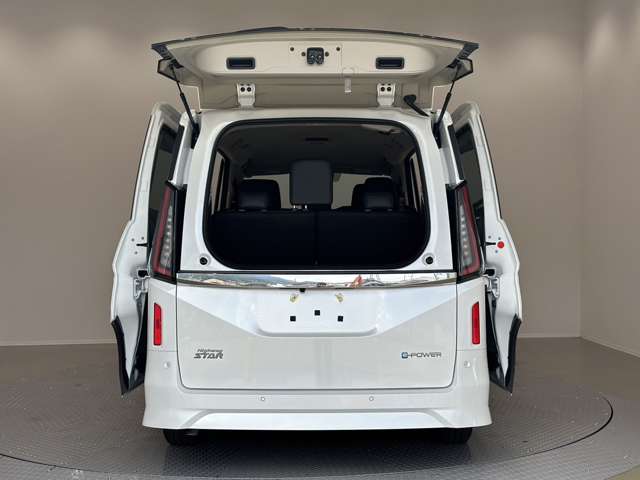 日産 セレナ １．４ Ｅ－ＰＯＷＥＲ ハイウェイスターＶ R6年 (中国) 99