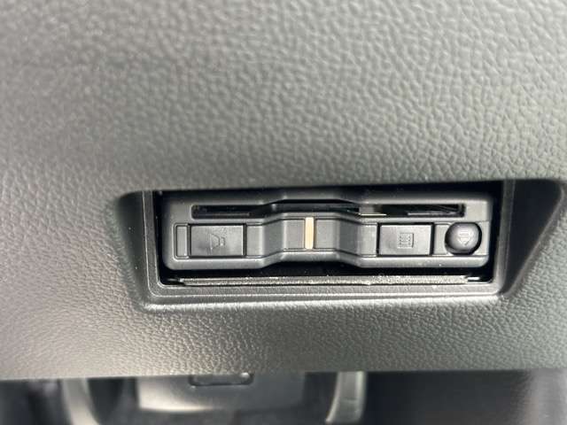 スズキ スイフト スポーツ １．４ ＺＣ３３Ｓ ファイナル エディション R7年 (東海) 99