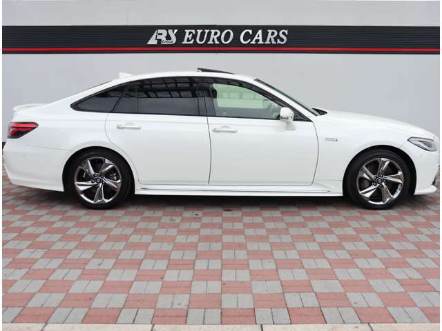 トヨタ クラウン　ハイブリッド ハイブリッド ３．５ ＲＳ アドバンス R1年 (関東) 99