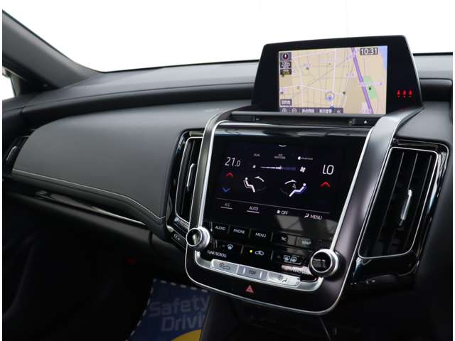 トヨタ クラウン　ハイブリッド ハイブリッド ３．５ ＲＳ アドバンス R1年 (関東) 99