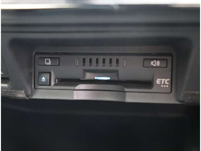 トヨタ クラウン　ハイブリッド ハイブリッド ３．５ ＲＳ アドバンス R1年 (関東) 99