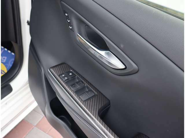 トヨタ クラウン　ハイブリッド ハイブリッド ３．５ ＲＳ アドバンス R1年 (関東) 99