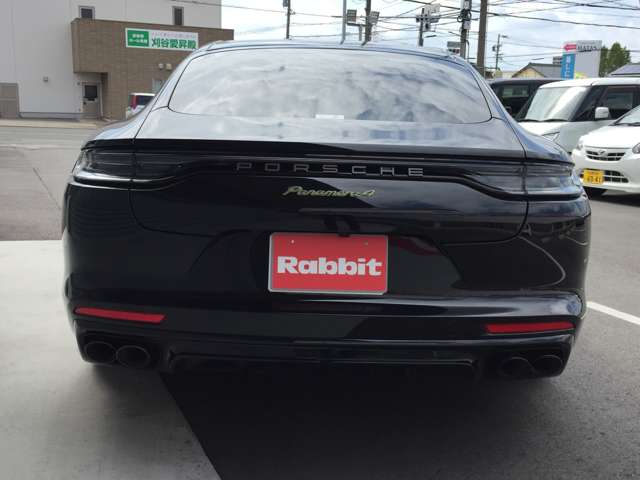 ポルシェ パナメーラ ４ Ｅハイブリッド プラチナ エディション ＰＤＫ ４ＷＤ R4年 (東海) 99