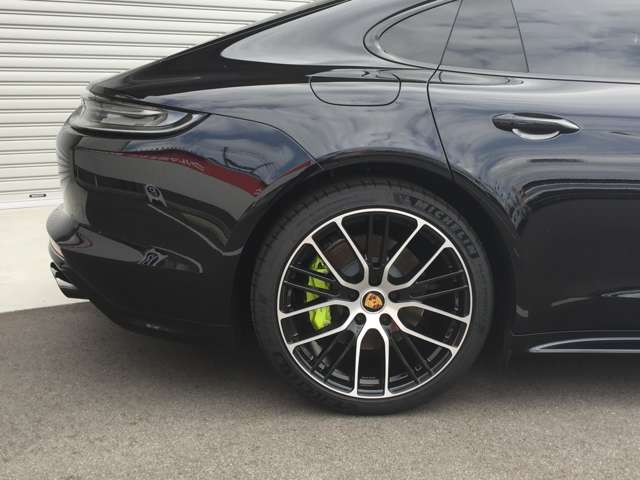 ポルシェ パナメーラ ４ Ｅハイブリッド プラチナ エディション ＰＤＫ ４ＷＤ R4年 (東海) 99